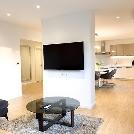 G Apartment โปดสตรานา ภายนอก รูปภาพ