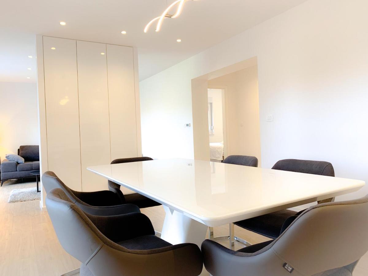 G Apartment โปดสตรานา ภายนอก รูปภาพ