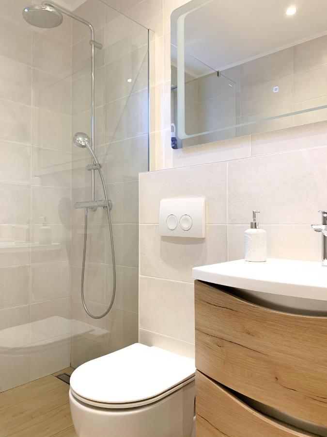 G Apartment โปดสตรานา ภายนอก รูปภาพ