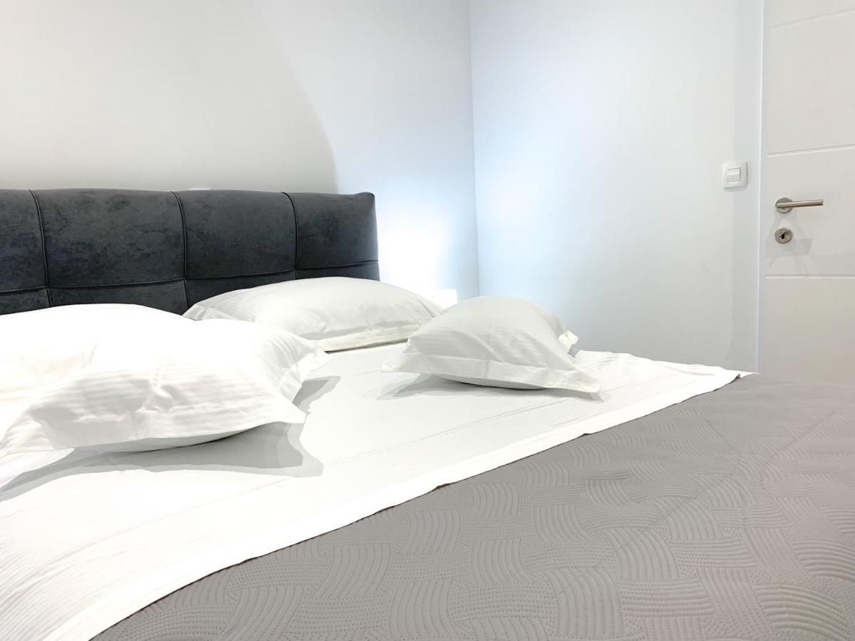 G Apartment โปดสตรานา ภายนอก รูปภาพ
